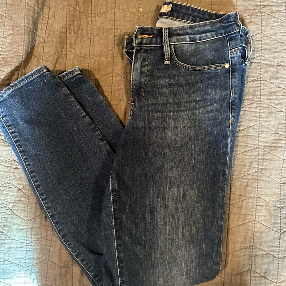 Athleta Sculptekjeans medium wash ultra skinny size 8